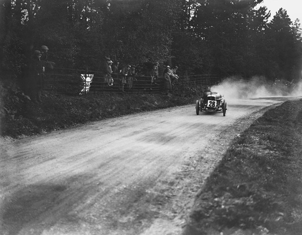 FB Halford wins the 1500cc class in his “Bunny” at the 1923 Herts County Automobile Club Open Hillclimb
